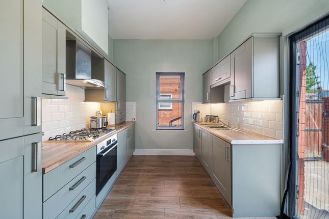 210 Ditchfield Road, Widnes photo 4