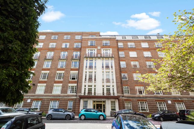 Thumbnail Flat to rent in Eyre Court, 3-21 Finchley Road, London