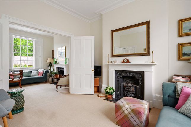 49, Hemingford Road, London photo 3