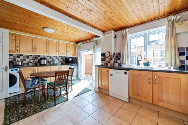 46, Brick Kiln Road, STEVENAGE photo 2
