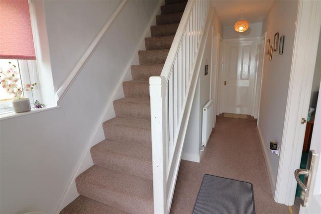 75, Hawthorn Rise, Haverfordwest photo 2