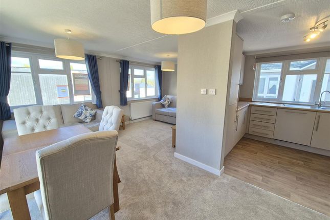 18 Crofters Vale Park Main Street, Barlestone photo 3