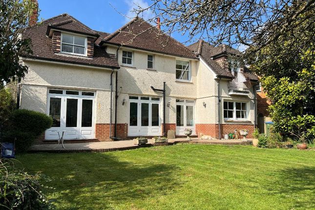 11, Goring Road, Steyning photo 2