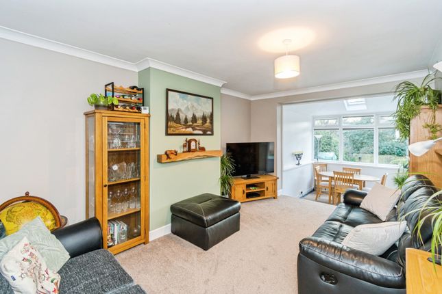 44, Carnation Road, Southampton photo 4