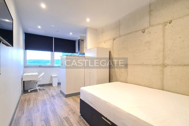 Room 54, Renaissance Works, Huddersfield photo 4