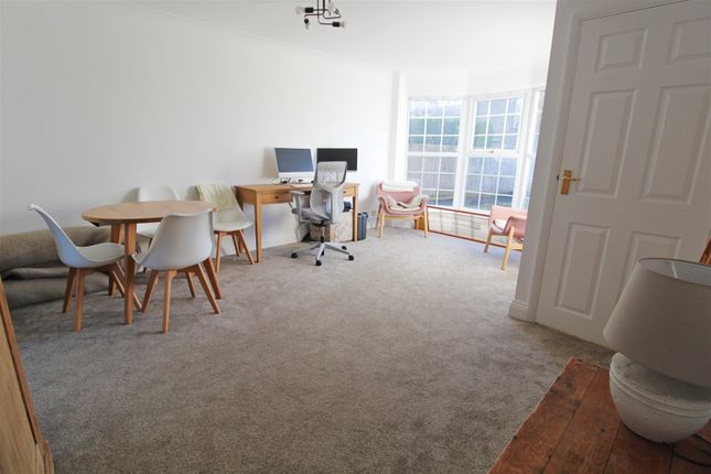 229, The Welkin, Lindfield, Haywards Heath photo 4