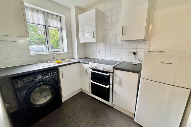 4 Twigden Court, Mount Pleasant Road, Luton photo 4