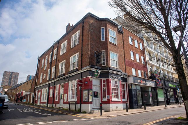 Thumbnail Pub/bar for sale in Hampshire Court, Upper St. James's Street, Brighton