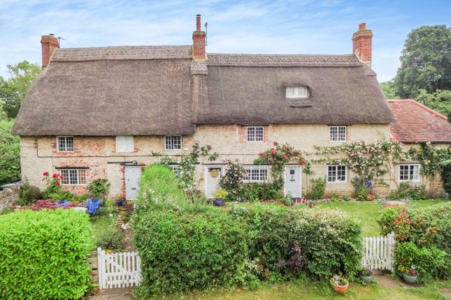 6-bed detached on 1 - 3 Canal Yard, Kidlington, £990,000