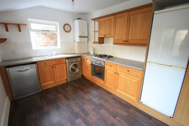 Thumbnail Terraced house to rent in Quicks Road, Wimbledon