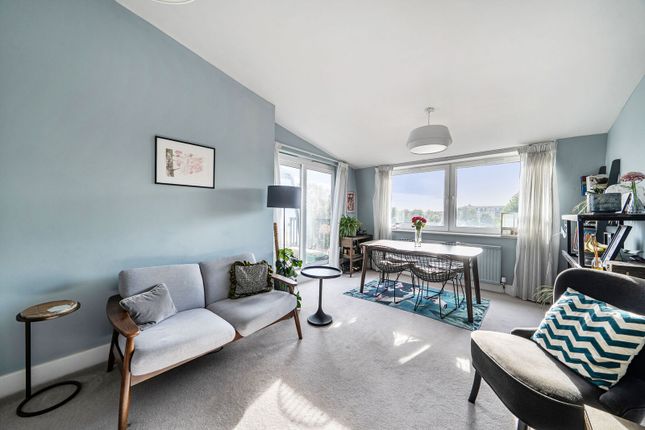 Rainville Road, Crabtree Estate photo 3