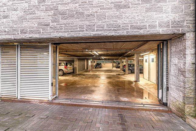 10 An Gleann Apartments, Main Street, Glenfarg photo 3