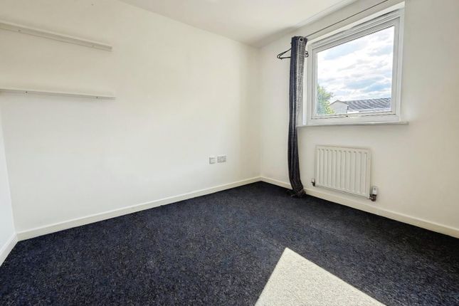 9, Merlin Walk, Birmingham photo 5
