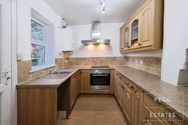 16 Hilldrop Terrace, Torquay photo 2