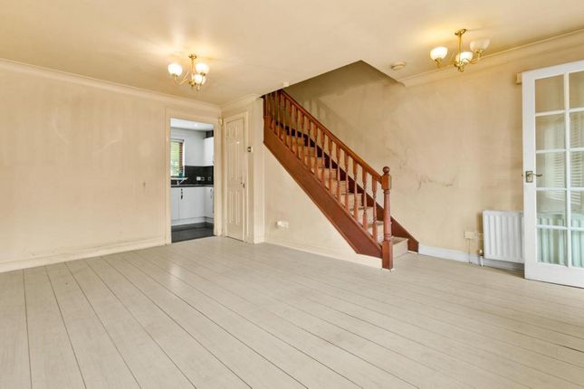 50, St. Marys Crescent, Glasgow photo 4