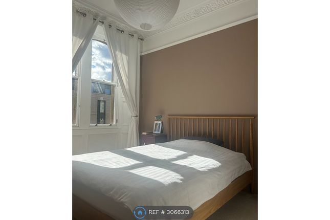 Iona St, Edinburgh photo 2