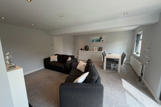 109, Lawnswood Road, Stourbridge photo 4