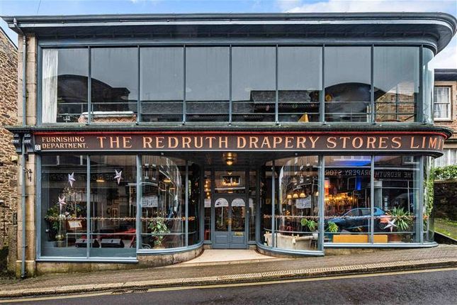 Thumbnail Leisure/hospitality for sale in Restaurant &amp; Freehouse, The Redruth Drapery, 4 West End, Redruth