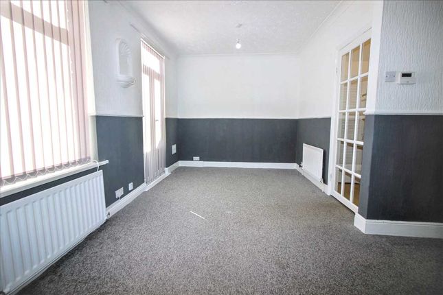 Princess Louise Road, Blyth photo 4