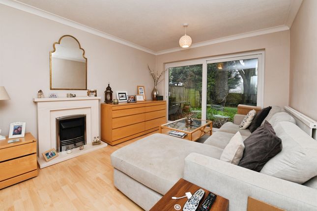 6, Danbury Vale, Chelmsford photo 3