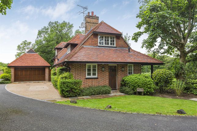 Property to rent in Totteridge Common, London