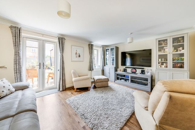 47 Willow Farm, Marcham photo 2