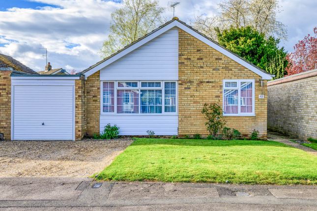 Thumbnail Detached bungalow for sale in Westleigh Drive, Sonning Common, Souith Oxfordshire