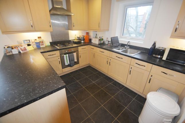 Flat for sale in Coral Court, Serenity Close, Harrow
