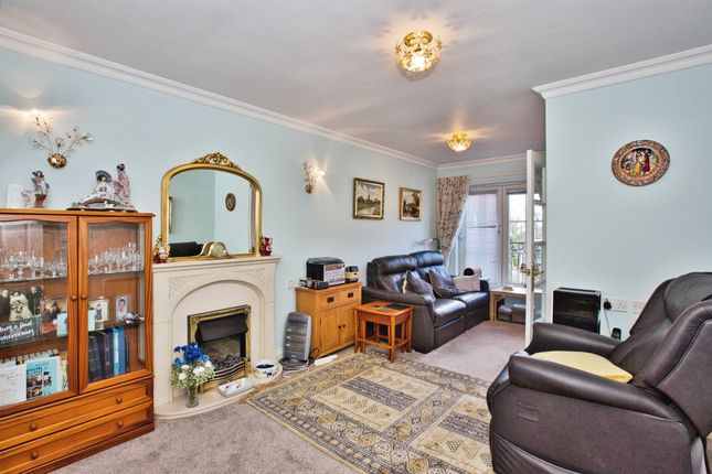 37 PEGASUS COURT photo 2