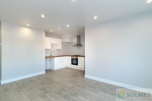 Thumbnail Flat to rent in Norwood Road, Southall, London