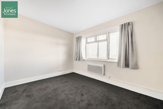 Flat 3, 108, Brighton Road, West Sussex photo 4