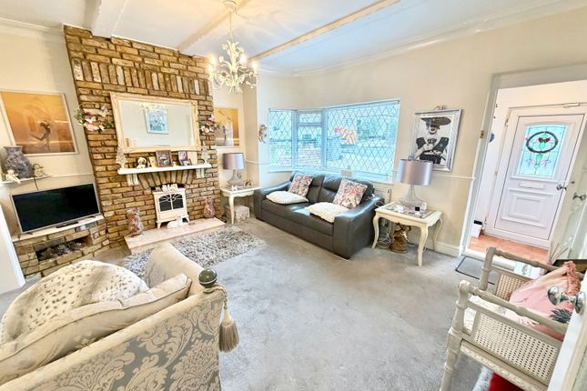 35, Rannock Avenue, London photo 2