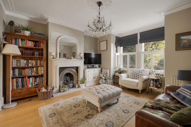 54, Horn Lane, Woodford Green photo 4