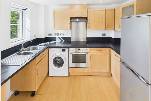 60, Winnipeg Way, Broxbourne photo 3