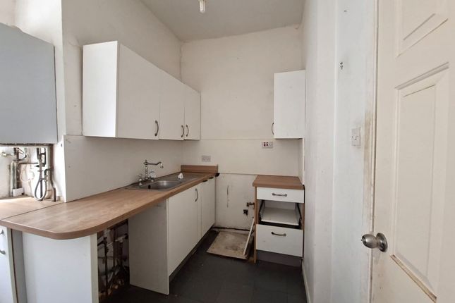 Flat 14, Kipling Court Kipling Terrace, Bideford photo 5