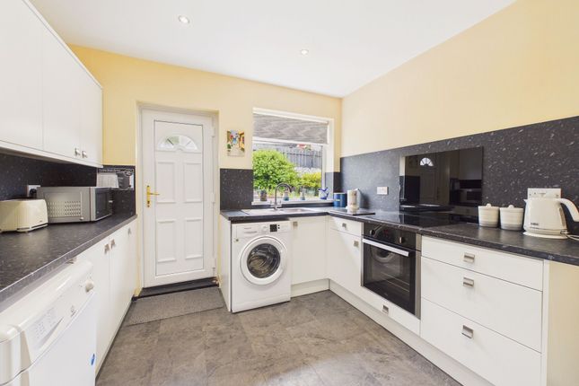 18 Egremont Drive, Gateshead photo 3