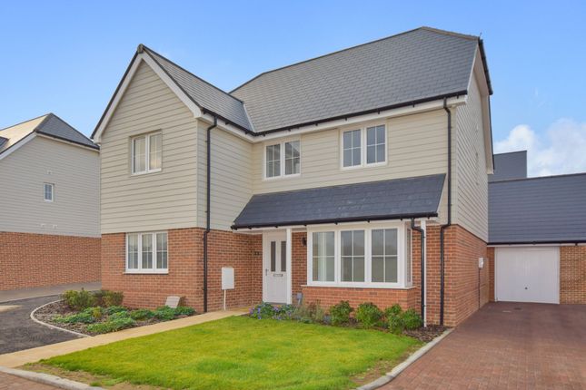 Thumbnail Detached house for sale in Forstal Mead, Coxheath