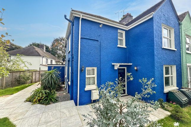 3, Manor Crescent, Tenby photo 2