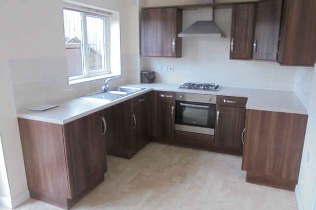 23, Clos Gwaith Brics, Tondu photo 2