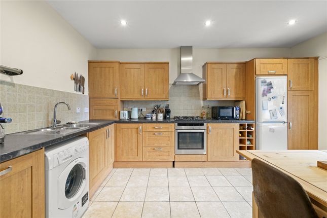 Flat 10, Argyle Mansions, 37, The Avenue, Surbiton photo 3