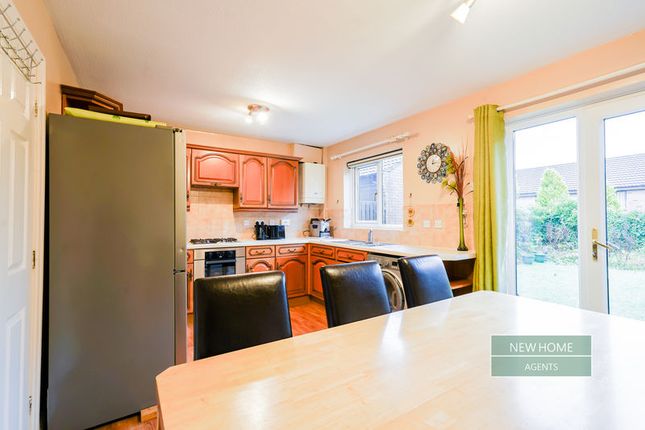 15, Blenheim Close, Blackburn photo 4
