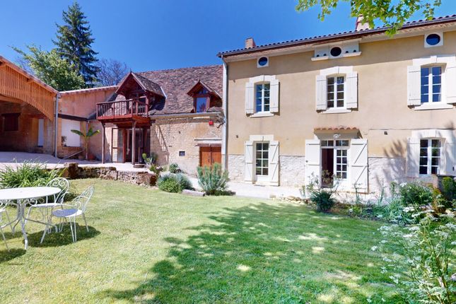 Thumbnail Property for sale in Sainte-Alvere, Aquitaine, 24510, France