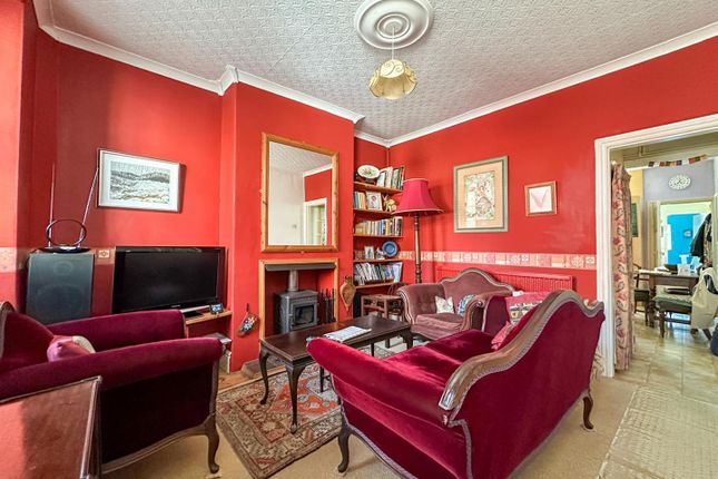 17, Cruso Street, Leek photo 3
