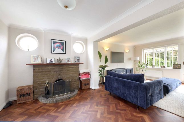 40A,, Woodside Avenue, Buckinghamshire photo 3
