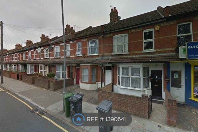 Thumbnail Terraced house to rent in Dallow Road, Luton