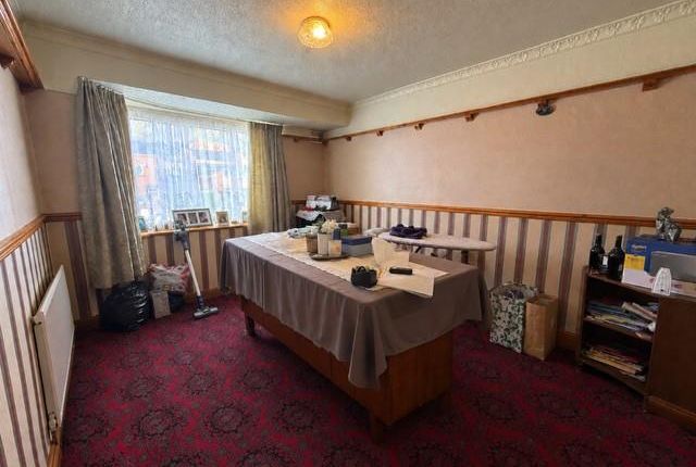 124, Spouthouse Lane, Birmingham photo 3