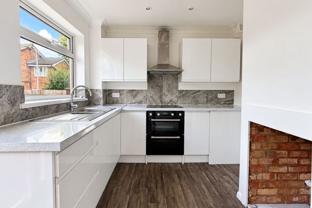 42 Coniston, Southend-On-Sea photo 4