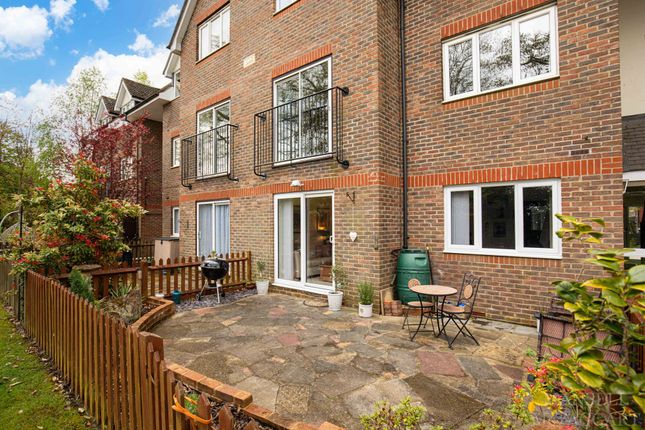 Flat for sale in Twyhurst Court, East Grinstead
