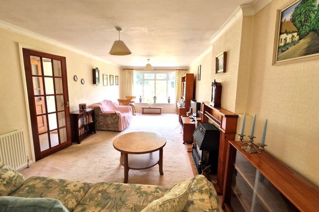 3, Brixington Lane, Exmouth photo 3
