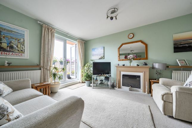 Flat 6, The Pearl, Bognor Regis photo 4